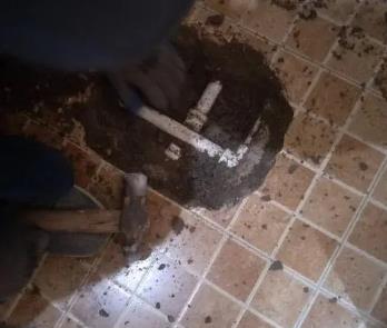 伊金霍洛卫生间漏水维修公司为您分享下卫生间渗水如何处理及注意事项