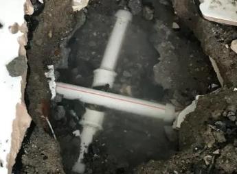 伊金霍洛阳台漏水维修公司为您分享楼上楼下漏水怎么处理