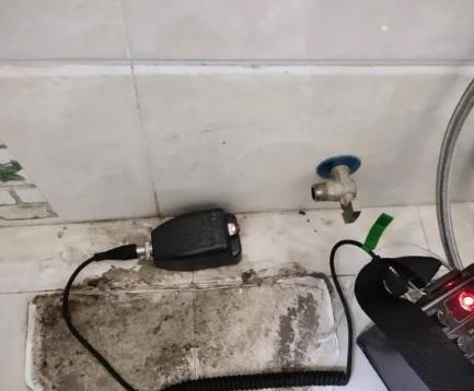 伊金霍洛屋顶漏水维修公司分享下卫生间漏水的危害及解决方法